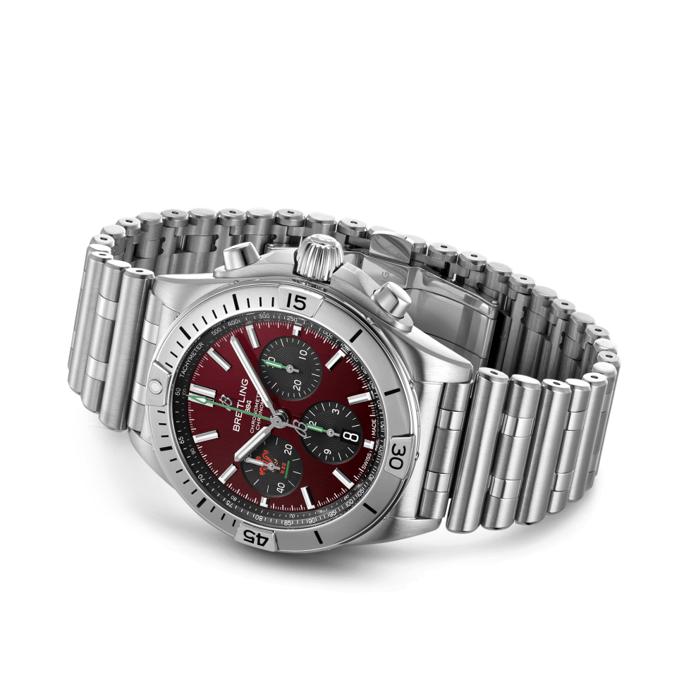 Chronomat B01 42 Six Nations Wales