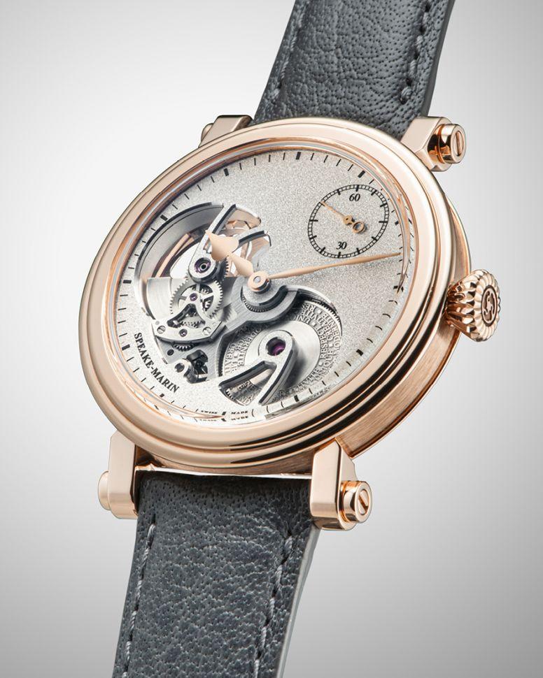 Openworked Sandblasted Red Gold