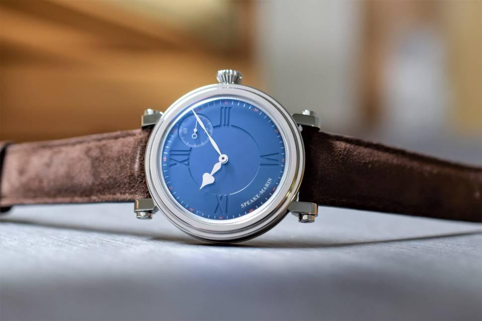 ACADEMIC METALLIC BLUE