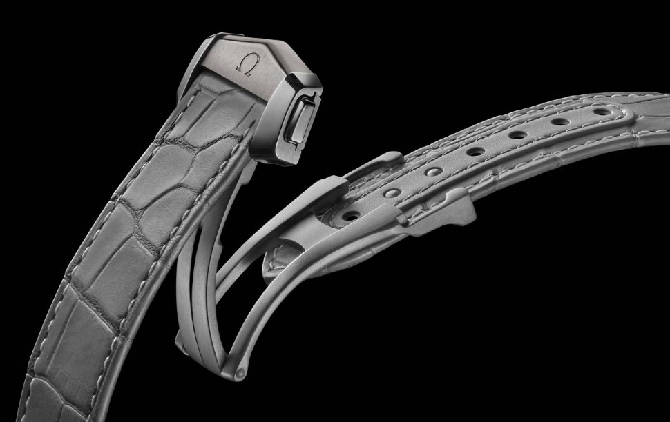 Speedmaster Moonwatch  Co-Axial Chronograph 44.25 mm 