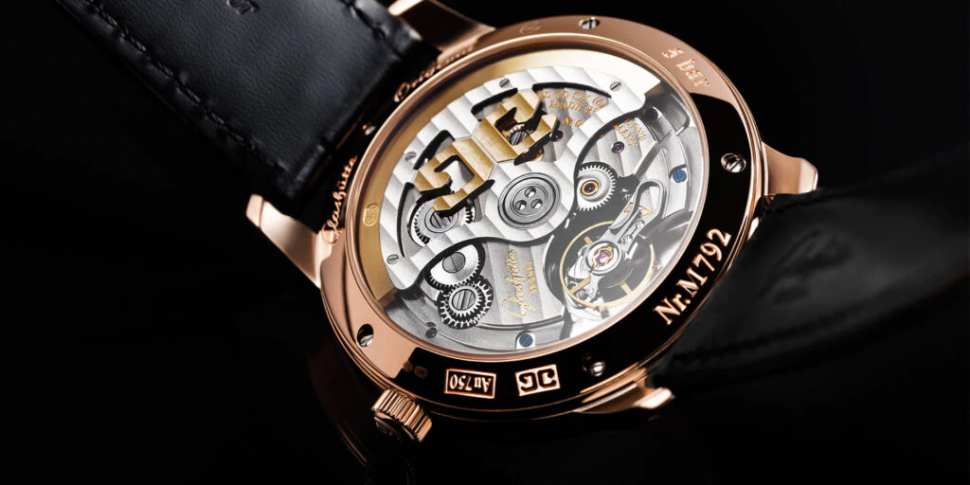 Senator Excellence Panorama Date Moon Phase