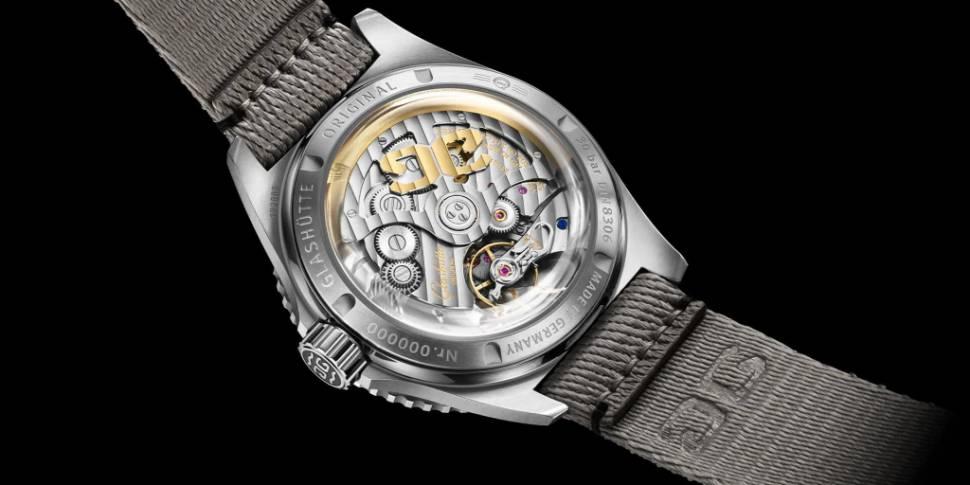Glashuette Original Spezialist SeaQ Panorama Date