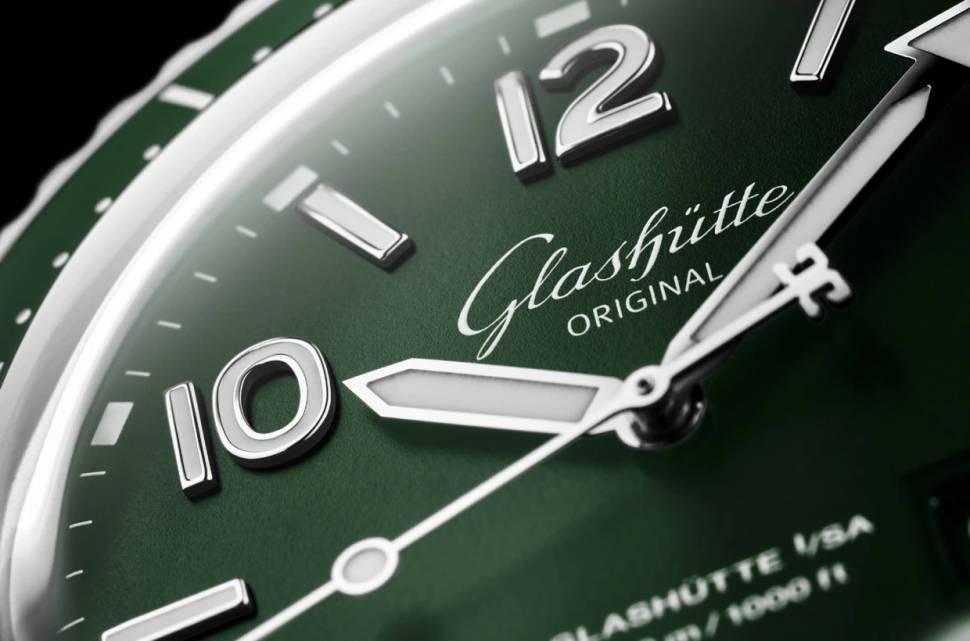 Glashuette Original Spezialist SeaQ Panorama Date