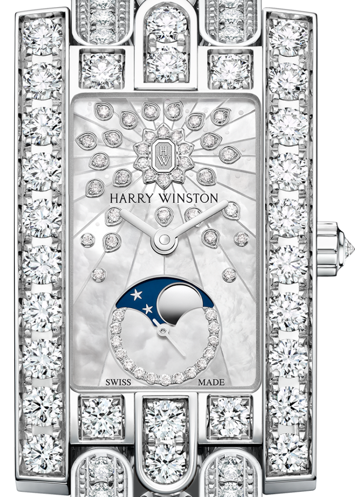 Avenue Classic Moon Phase