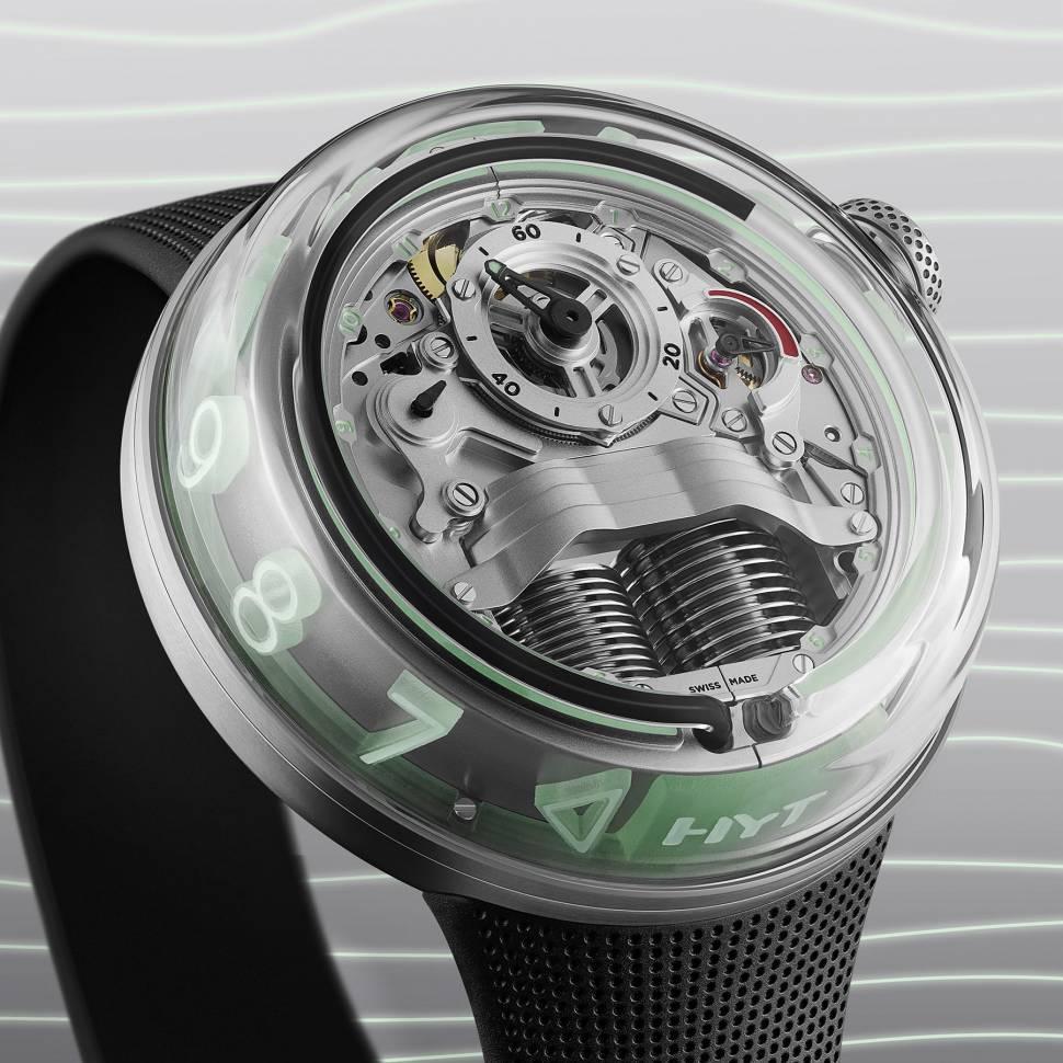 H5 Black