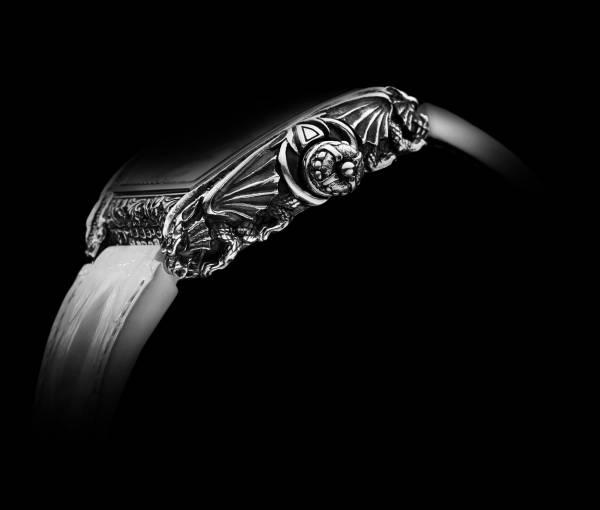 Agonium Draco Argentum Diamond Bezel